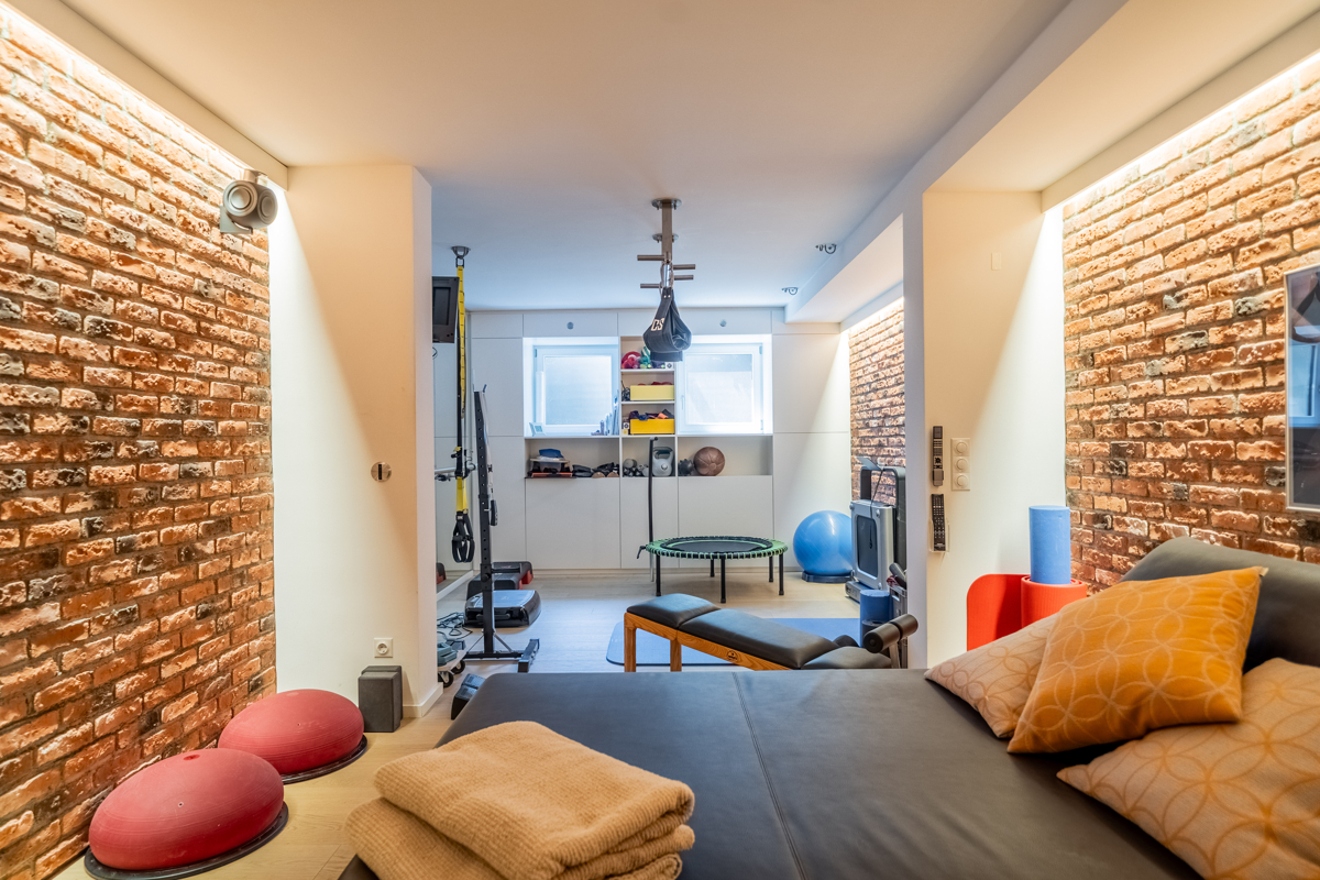 Fitness mit Ruhebereich, Dusche und Sauna