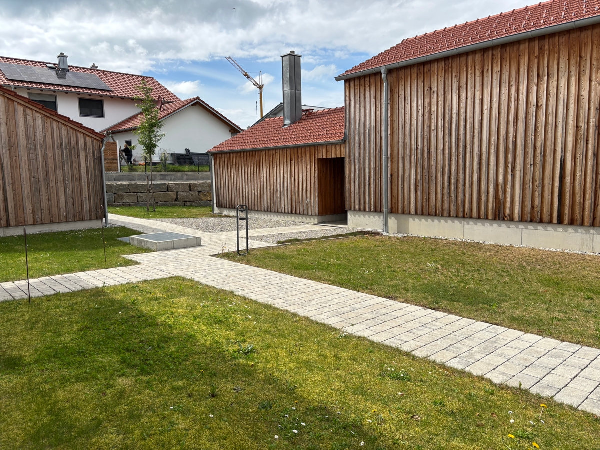 Wohnen mit besonderem Flair: Großzügige Galerie-Wohnung auf historischem Bauernhof - Photo 5