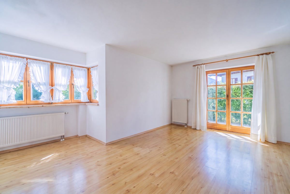 Haus B EG Wohnung 9 (KI bearbeitet Mobiliar entfernt) Haus B EG Wohnung 9 (KI bearbeitet Mobiliar entfernt)