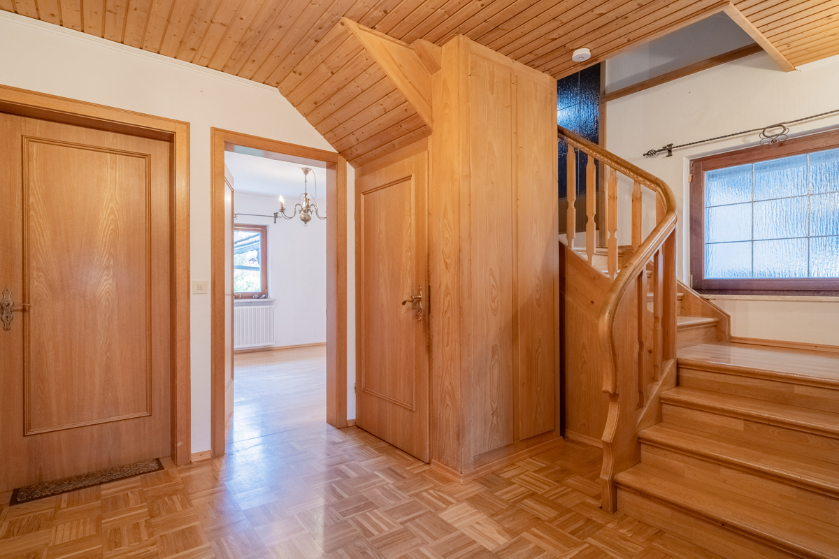 Eingangsbereich (EG Ursprungsgebäude)