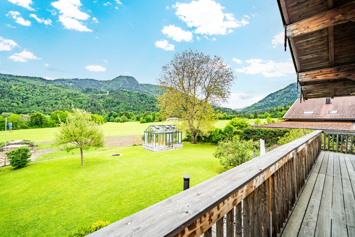 Balkon mit Weitblick Balkon mit Weitblick