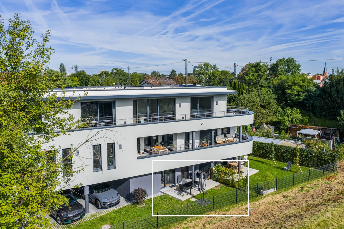 Terrasse und Garten