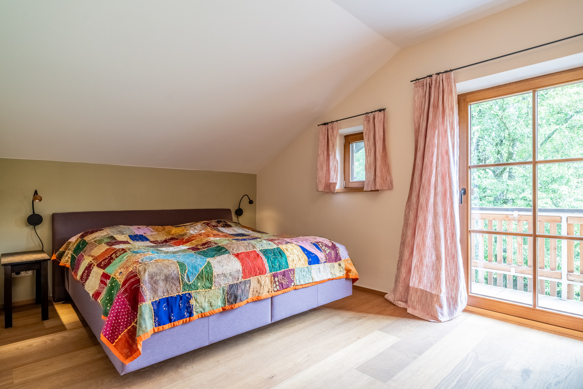 Schlafzimmer mit Balkonzugang Schlafzimmer mit Balkonzugang